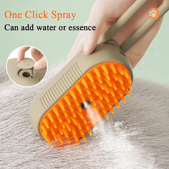 CleanComb™ Spray Brush